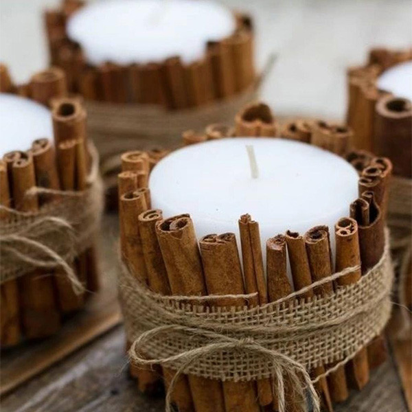 Cinnamon Candle